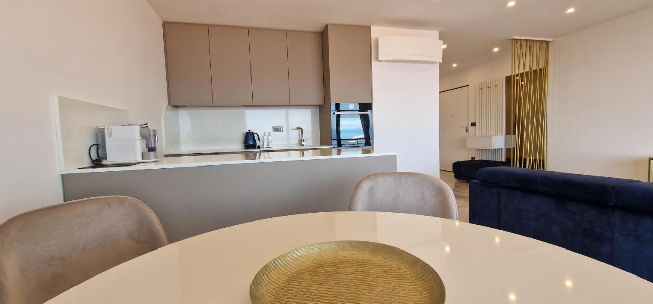 Apartment Eclipse Abbazia Esterno foto